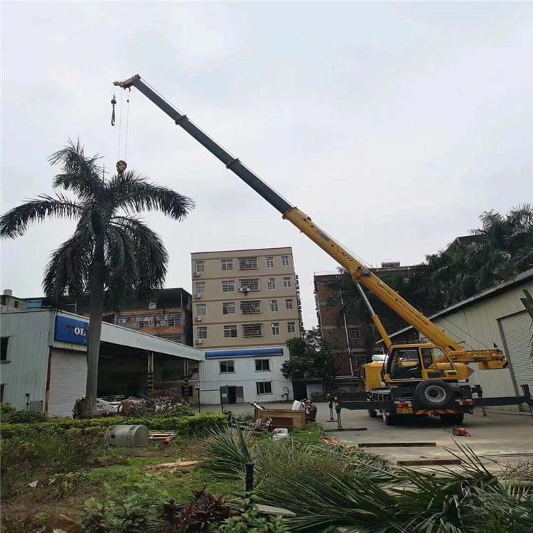 许昌12吨吊车出租一天的收费标准是什么