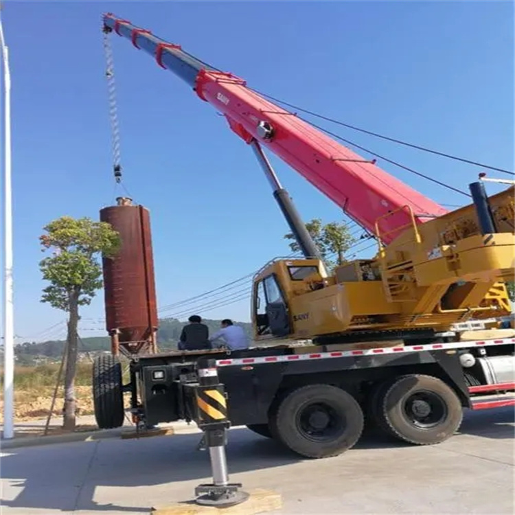 许昌专业吊车租赁多少钱