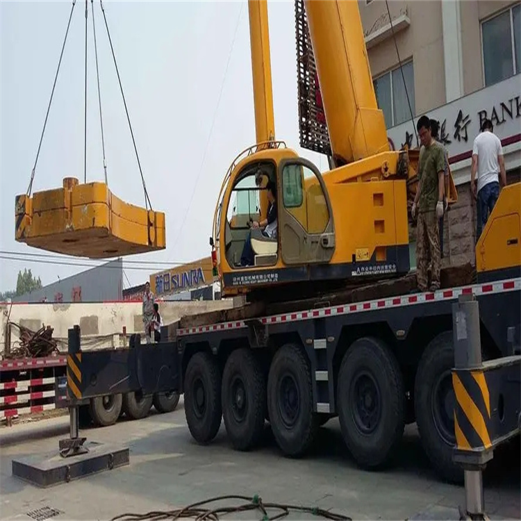 许昌当地吊车出租|机器吊装|75吨|工厂搬迁服务